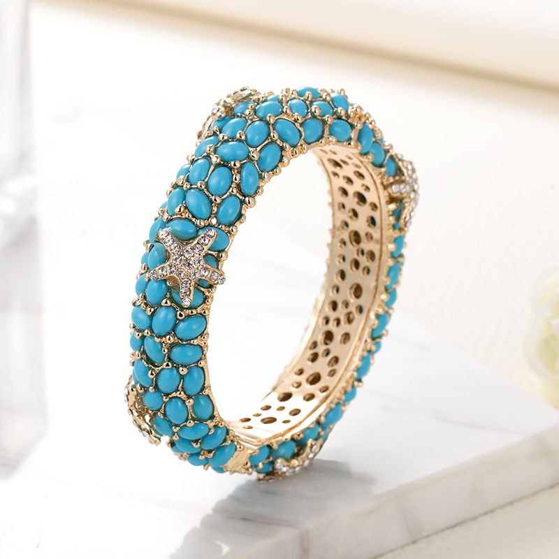 Sally's Paradise Christmas gif - Paradise Jewelry & Watches Llc recension och pris