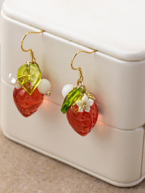 Cute Stberry Fruit Ear Cuffs f - Ear Cuff No Piercing recension och pris