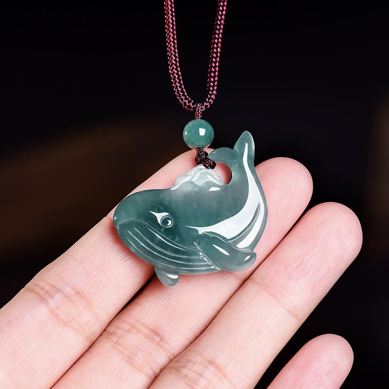 Natural Burmese Jadeite Whale  - Jewelry & Watches Store recension och pris