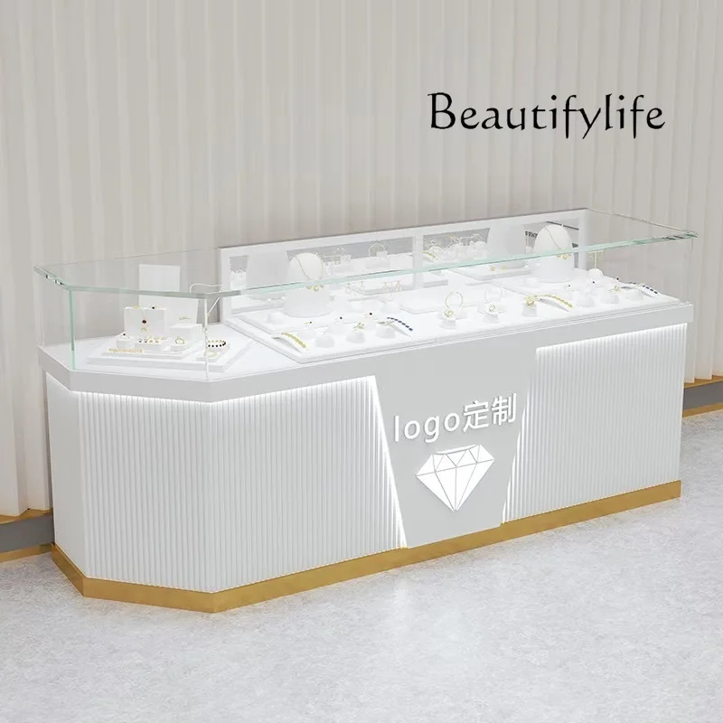 Glasses Exhibition Gold Watch  - Jewelry And Watches Exhibition recension och pris